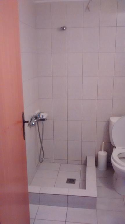 Apartments Christina Nea Vrasna Ngoại thất bức ảnh