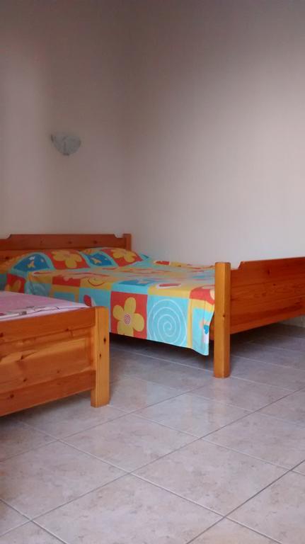 Apartments Christina Nea Vrasna Ngoại thất bức ảnh